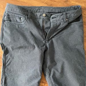 Lululemon ABC Skinny Fit Warpstreme